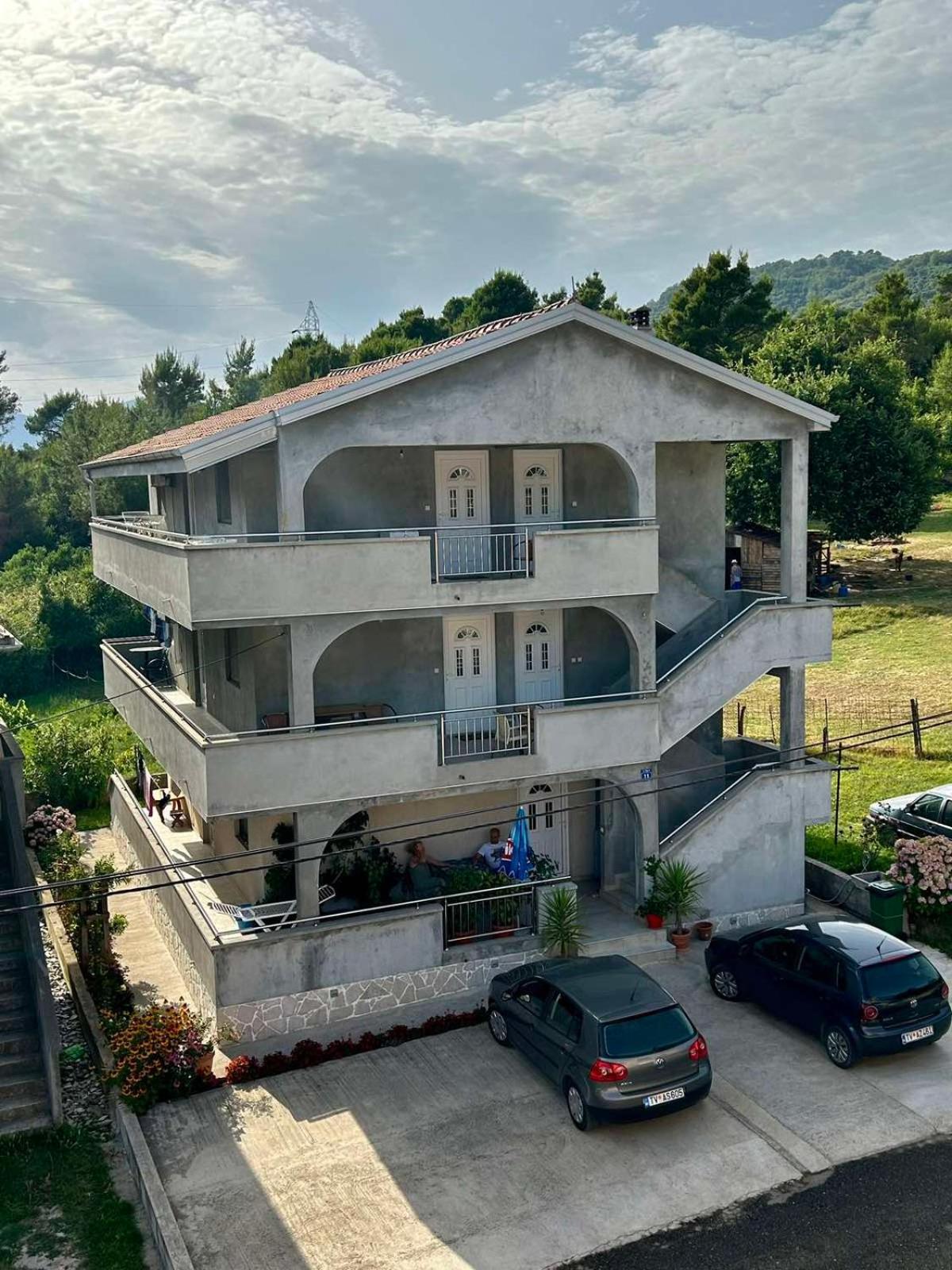 Apartments Marija Тиват Экстерьер фото